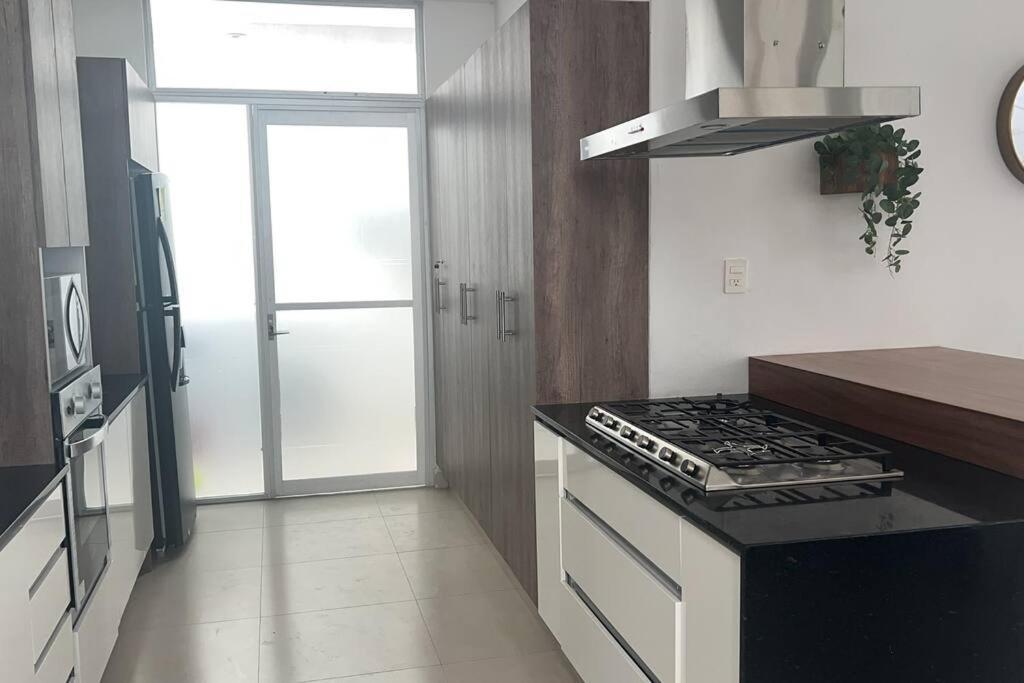 Вилла Residencia Corinto La Cima Frac Burgos Bugambilias Темиско Экстерьер фото