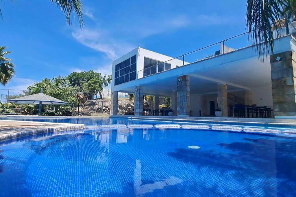 Вилла Residencia Corinto La Cima Frac Burgos Bugambilias Темиско Экстерьер фото